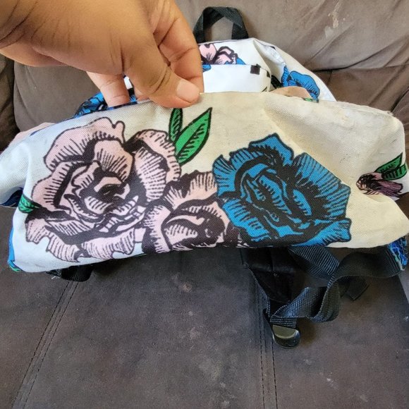 Vans Realm Backpack Roses White Pink Unisex Backpack School Collage main image 2